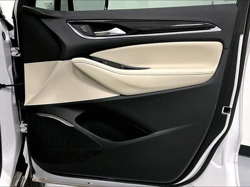 Used 2023 Buick Enclave Essence w/ Experience Buick Package image 23