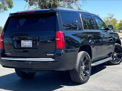 Used 2018 Chevrolet Tahoe Premier AWD/4WD image 13