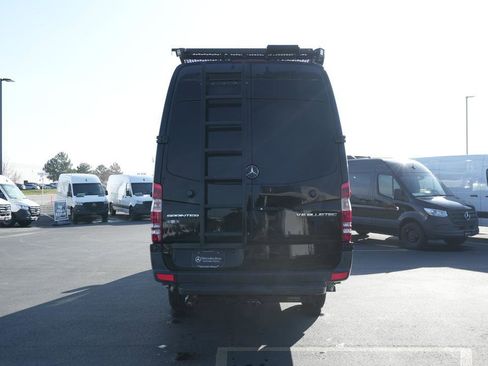 Used 2015 Mercedes-Benz Sprinter 2500 image 5