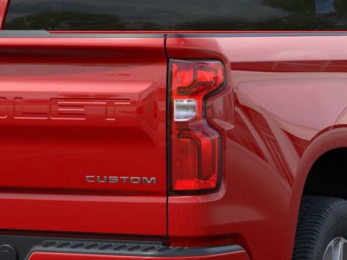 New 2025 Chevrolet Silverado 1500 Custom image 11