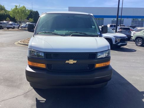 New 2026 Chevrolet Express 2500 w/ Driver Convenience Package RWD image 5