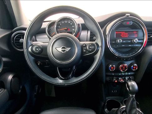 Used 2015 MINI Cooper 4-Door Hardtop FWD image 14