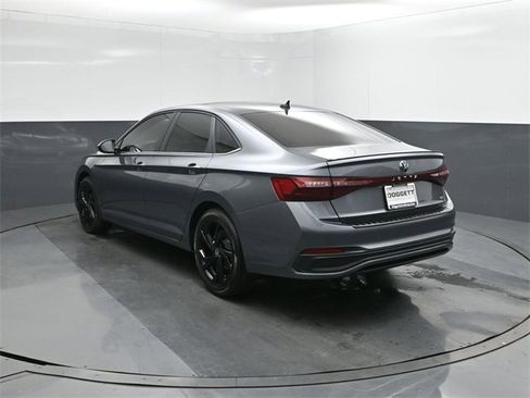 New 2026 Volkswagen Jetta SE image 5