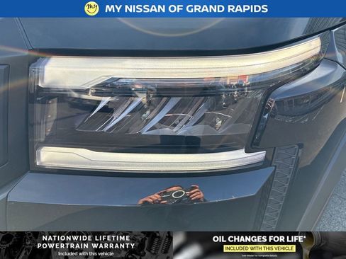 New 2026 Nissan Frontier PRO-4X w/ Pro Premium Package AWD/4WD image 10