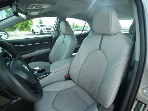 Used 2024 Toyota Camry XSE FWD image 39