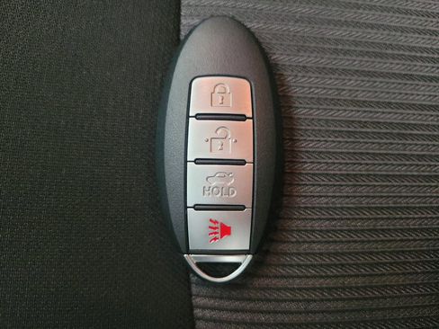 Used 2021 Nissan Sentra SV FWD image 32