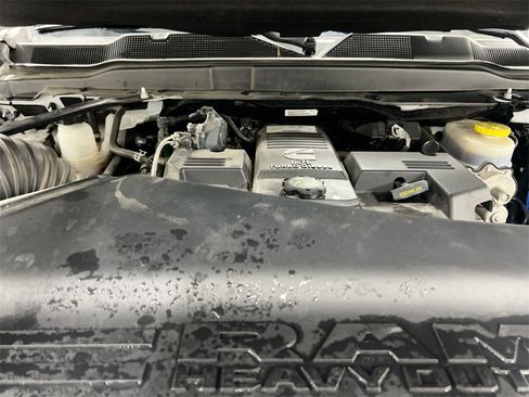 Used 2021 RAM 3500 Laramie image 22
