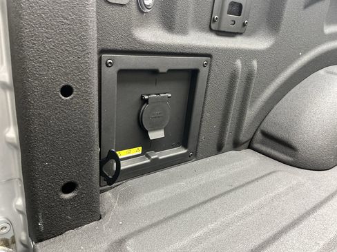 New 2025 Ford F150 XLT w/ Equipment Group 302A MID image 30