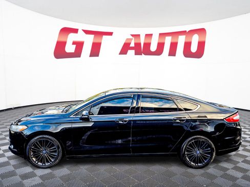 Used 2014 Ford Fusion SE w/ Equipment Group 202A image 4