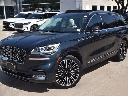 Used 2023 Lincoln Aviator Black Label AWD/4WD image 42