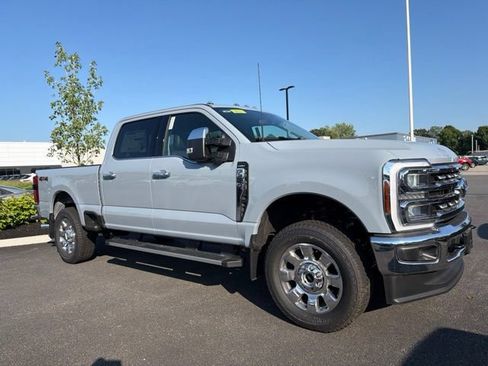 New 2026 Ford F250 Lariat w/ Chrome Package AWD/4WD image 1