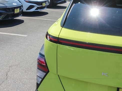 Certified 2024 Hyundai Kona SEL FWD image 8