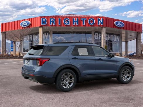 Used 2027 Ford Explorer Active w/ Active Comfort Package AWD/4WD image 9