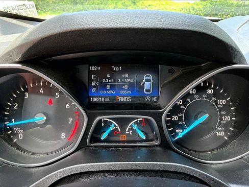 Used 2019 Ford Escape SEL AWD/4WD image 12