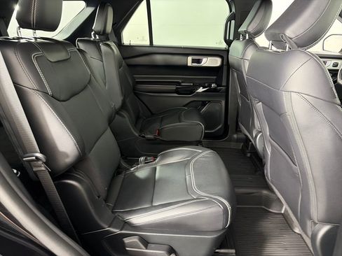 Certified 2023 Ford Explorer ST w/ Equipment Group 401A image 29