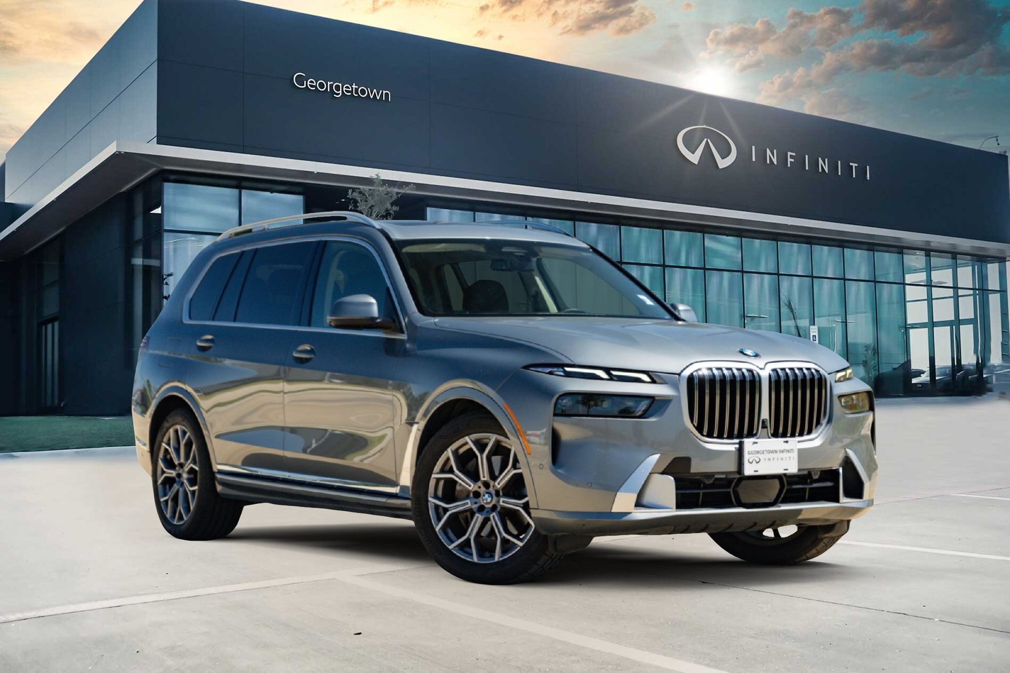 Used 2024 BMW X7 xDrive40i w/ Premium Package AWD/4WD image 1