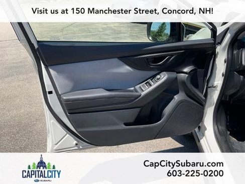 Used 2021 Subaru Crosstrek 2.0i Premium w/ Moonroof Package AWD/4WD image 10