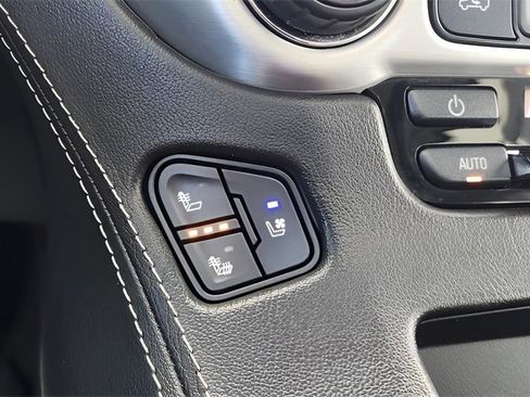 Used 2020 GMC Yukon SLT w/ Premium Edition image 36