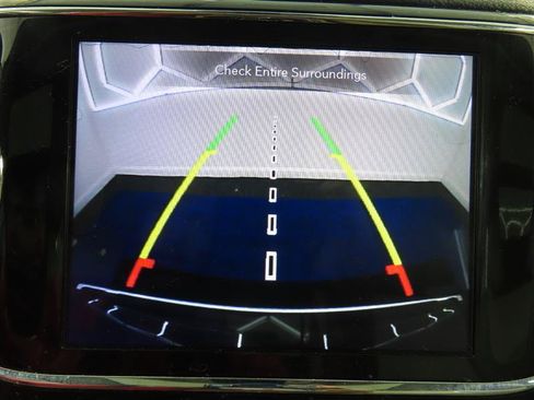Used 2020 Jeep Grand Cherokee Limited w/ Luxury Group II AWD/4WD image 29