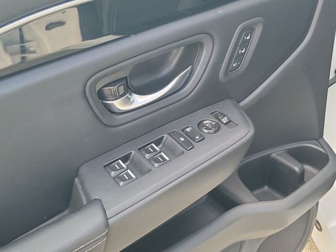 Certified 2023 Honda Pilot EX-L image 17