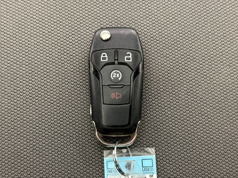 Used 2017 Ford F150 XLT w/ Equipment Group 302A Luxury AWD/4WD image 22