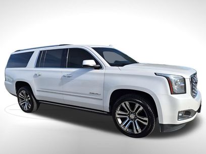 Used 2019 GMC Yukon XL Denali w/ Denali Ultimate Package