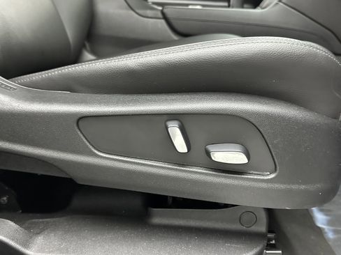 Used 2020 Cadillac XT5 Luxury image 36