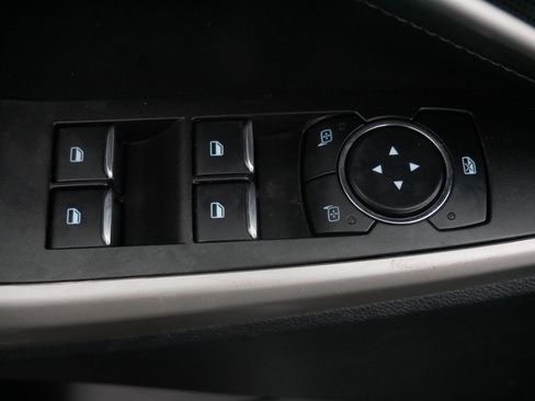 Used 2023 Ford Explorer XLT w/ Equipment Group 202A image 20