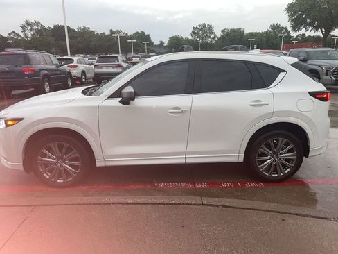 Used 2024 MAZDA CX-5 Signature AWD/4WD image 5