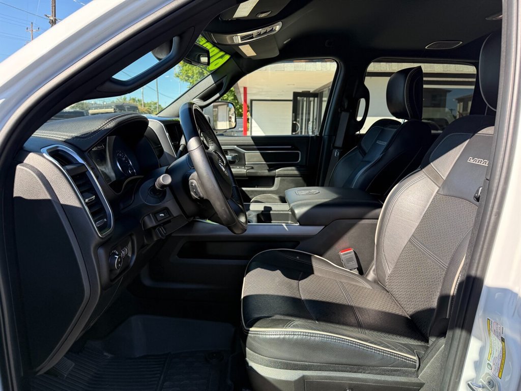 Used 2021 RAM 2500 Laramie w/ Night Edition AWD/4WD image 10