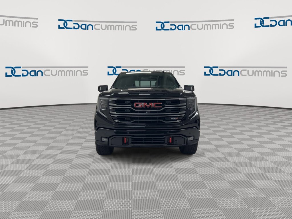 Used 2025 GMC Sierra 1500 AT4 w/ AT4 Preferred Package AWD/4WD image 3
