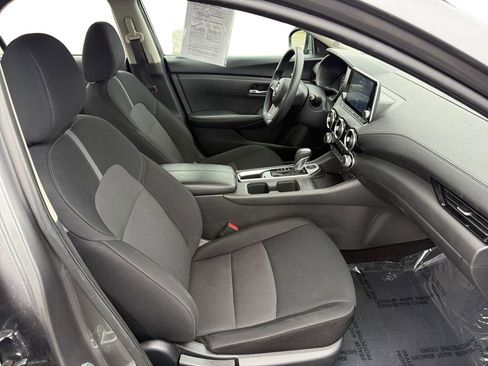 Used 2024 Nissan Sentra SV image 17