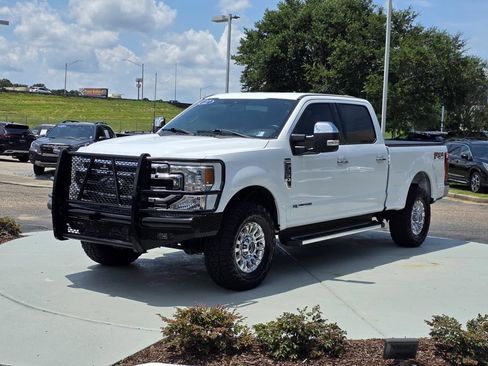 Used 2022 Ford F250 Lariat w/ Lariat Ultimate Package AWD/4WD image 7