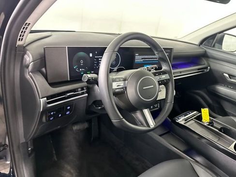 Certified 2025 Hyundai Tucson SEL image 13