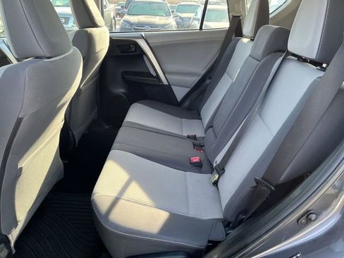 Used 2013 Toyota RAV4 XLE image 26