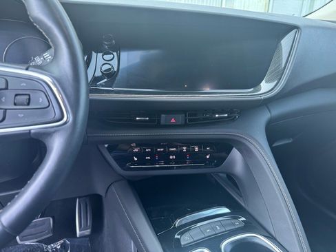 Used 2023 Buick Envision Preferred image 14