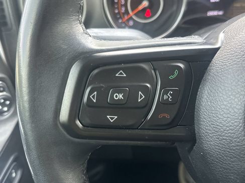 Used 2022 Jeep Wrangler Unlimited Sport AWD/4WD image 24