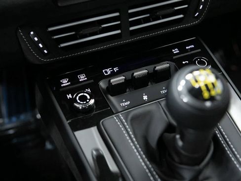 New 2026 Porsche 911 GT3 image 21