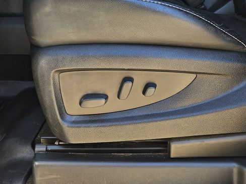 Used 2017 Chevrolet Silverado 1500 LTZ w/ Texas Edition image 26