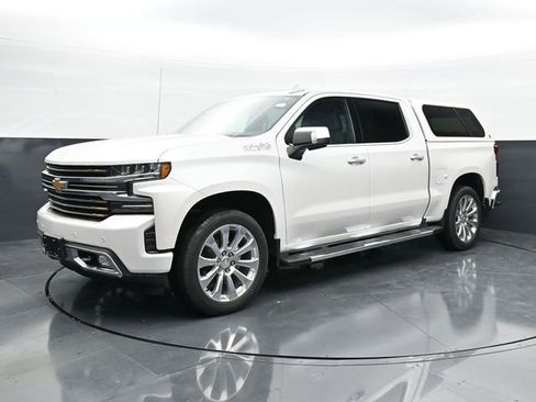 Used 2020 Chevrolet Silverado 1500 High Country AWD/4WD image 3