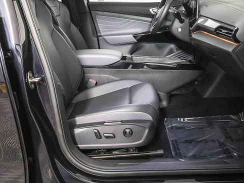 Used 2023 Volkswagen ID.4 Pro S image 45