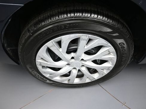 Used 2018 Toyota Corolla LE w/ Body Protection Package FWD image 13