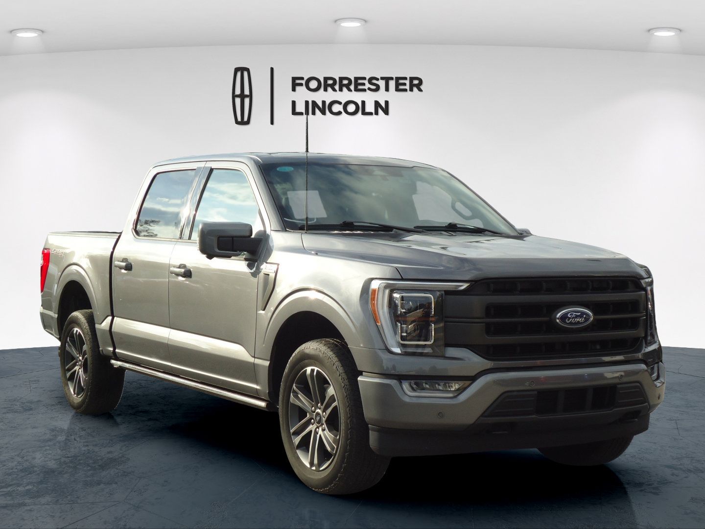 Used 2023 Ford F150 Lariat w/ Equipment Group 502A High AWD/4WD image 1