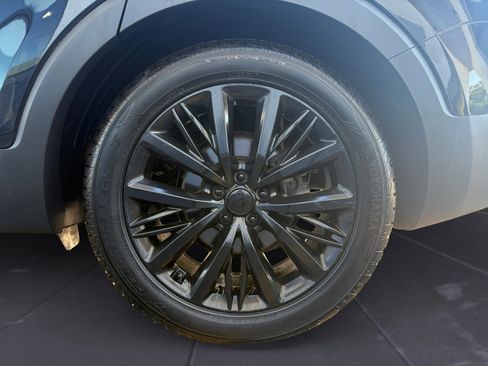 Used 2020 Kia Telluride SX w/ SX Prestige Package image 45