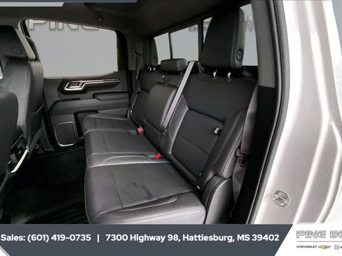 Certified 2024 Chevrolet Silverado 1500 LTZ w/ LTZ Convenience Package II AWD/4WD image 20