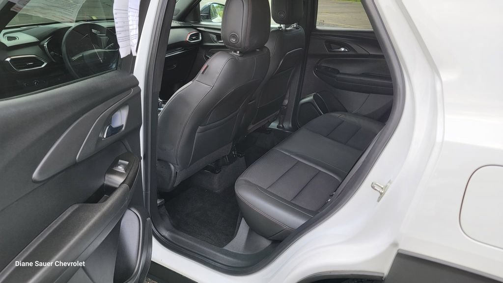 Used 2021 Chevrolet TrailBlazer RS w/ Convenience Package FWD image 25