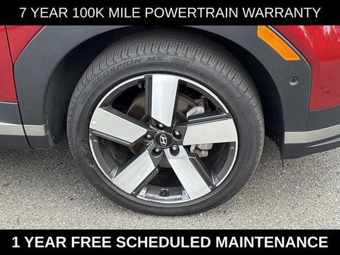 Used 2025 Hyundai Santa Fe Limited AWD/4WD image 7