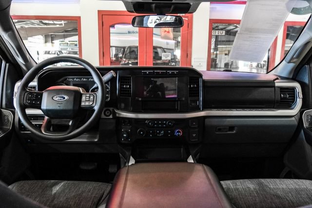 Used 2024 Ford F250 XLT AWD/4WD image 14