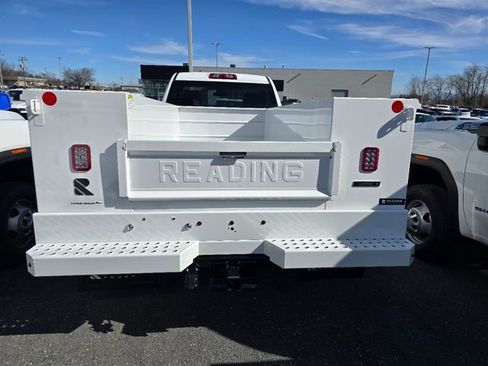 New 2025 GMC Sierra 3500 Pro w/ Convenience Package image 3