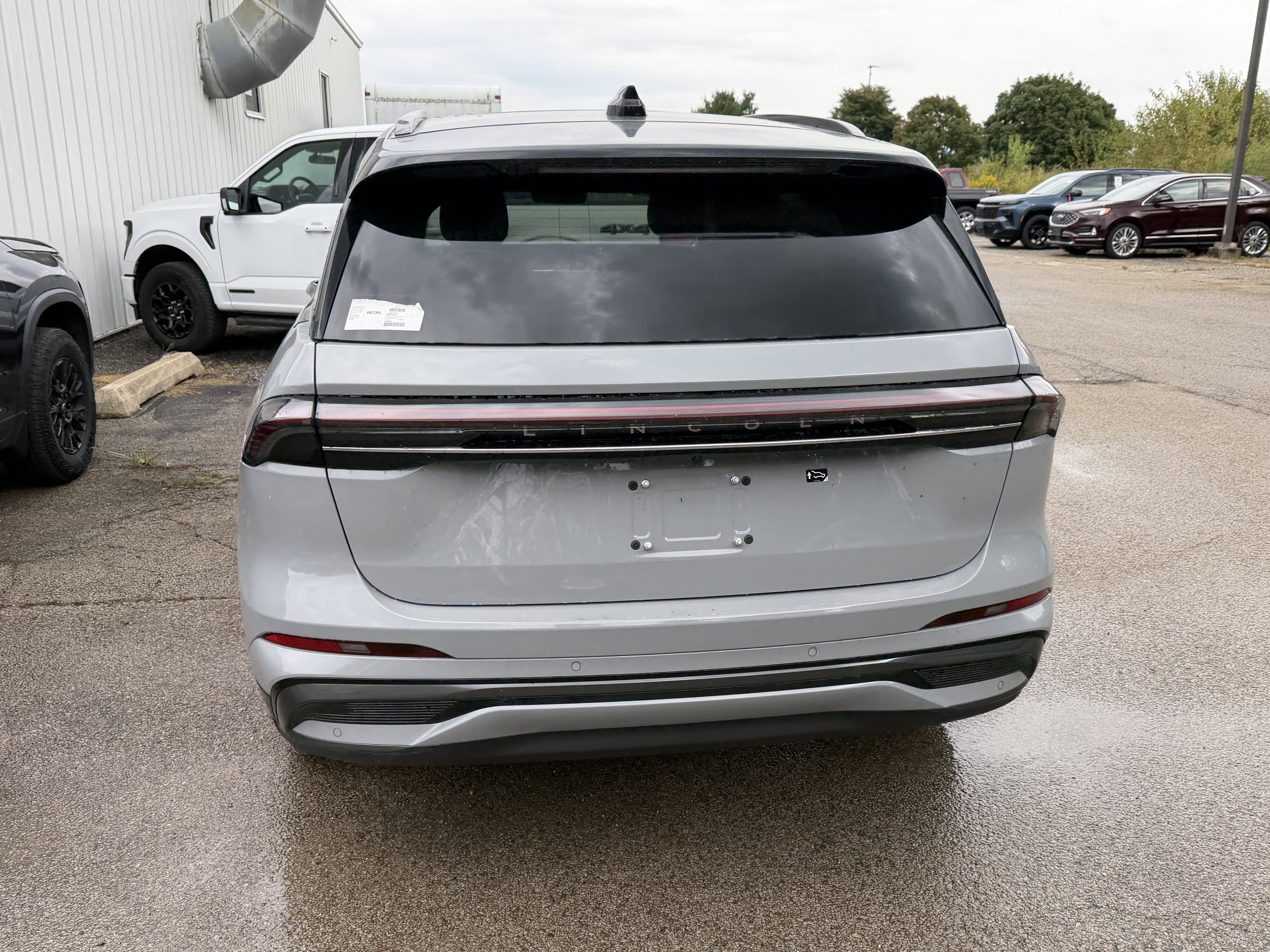 New 2026 Lincoln Nautilus Reserve w/ Jet Appearance Package AWD/4WD image 11